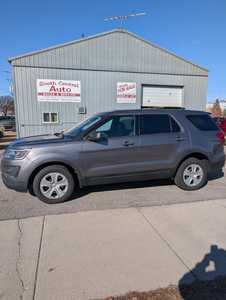 2018 Ford Explorer, $10995. Photo 2
