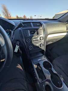 2018 Ford Explorer, $10995. Photo 9