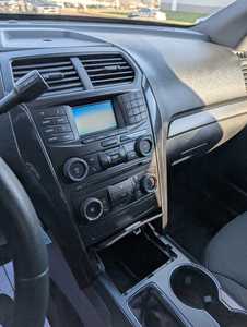 2017 Ford Explorer, $11695. Photo 10