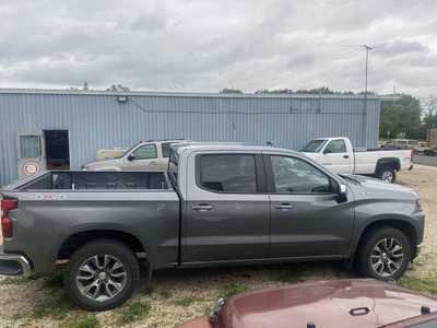 2020 Chevrolet 1500 Crew Cab, $24995. Photo 6