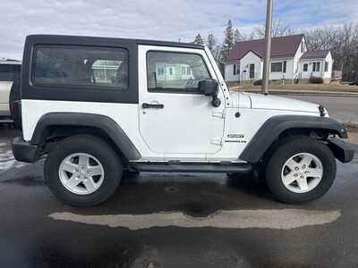 2017 Jeep Wrangler, $15995. Photo 6