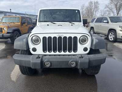 2017 Jeep Wrangler, $15995. Photo 8