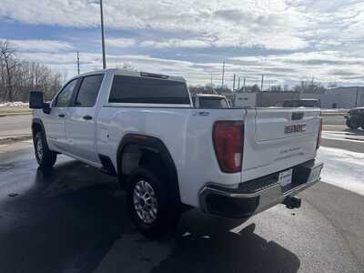 2020 GMC 2500 Crew Cab, $20995. Photo 3