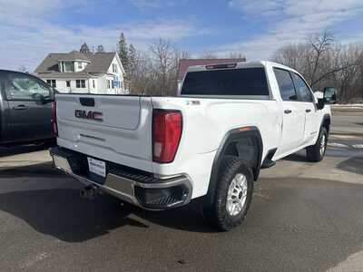 2020 GMC 2500 Crew Cab, $20995. Photo 5