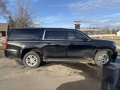 2016 Chevrolet Suburban, $11995. Photo 2