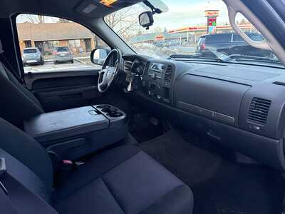 2012 Chevrolet 1500 Ext Cab, $8995. Photo 12