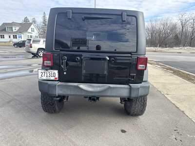 2017 Jeep Wrangler Unlimited, $14995. Photo 4