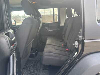 2017 Jeep Wrangler Unlimited, $14995. Photo 9