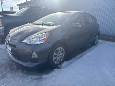 2012 Toyota Prius, $7995. Photo 1