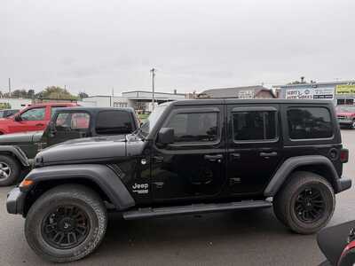 2018 Jeep Wrangler Unlimited, $19995. Photo 2
