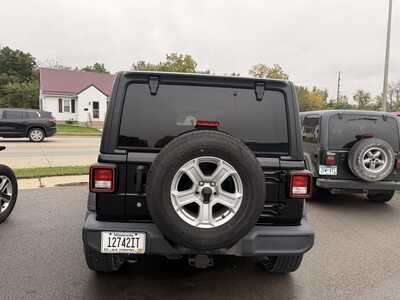 2018 Jeep Wrangler Unlimited, $19995. Photo 4