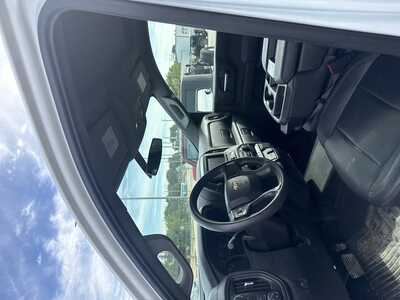 2022 Chevrolet 2500 Crew Cab, $24995. Photo 10