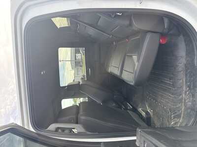 2022 Chevrolet 2500 Crew Cab, $24995. Photo 11