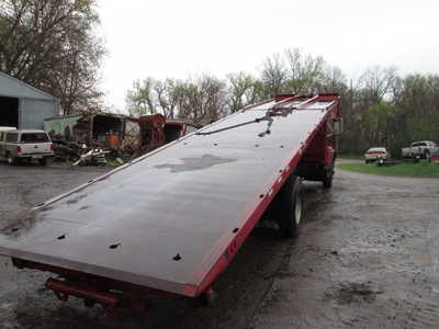 1988 International Truck, $4995. Photo 8