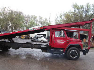 1988 International Truck, $4995. Photo 9