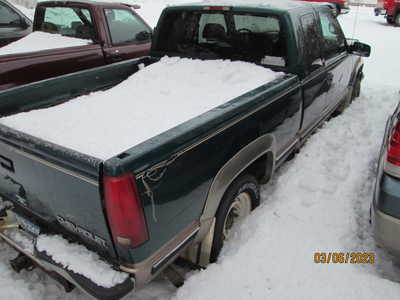 1998 Chevrolet 2500 Ext Cab, $1195. Photo 4