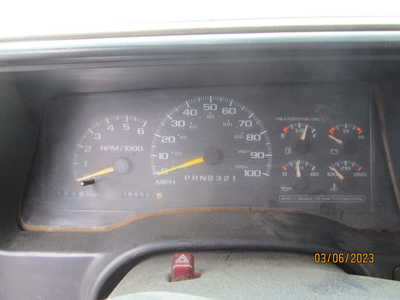 1998 Chevrolet 2500 Ext Cab, $1195. Photo 6