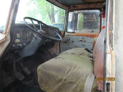 1963 International Loadstar, $1495. Photo 9