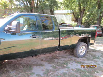 2012 Chevrolet 2500 Ext Cab, $6495. Photo 4
