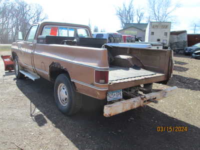 1979 GMC 2500 Reg Cab, $1995. Photo 3