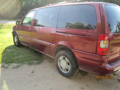 2000 Chevrolet Venture, $1695. Photo 2