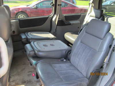 2000 Chevrolet Venture, $1695. Photo 6