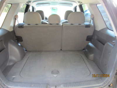 2007 Ford Escape, $3895. Photo 4