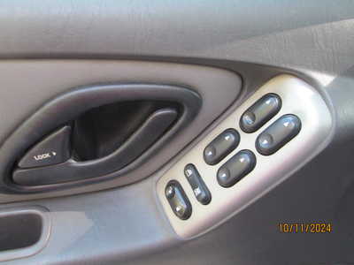2007 Ford Escape, $3895. Photo 10
