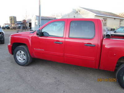 2010 Chevrolet 1500 Crew Cab, $6895. Photo 2