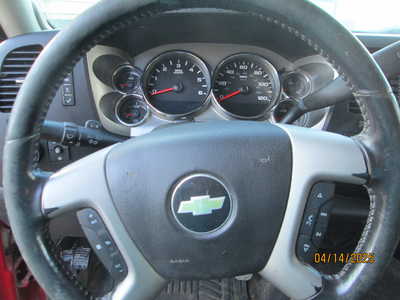 2010 Chevrolet 1500 Crew Cab, $6895. Photo 11