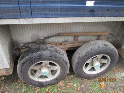 2013 Ice Castle , $3985. Photo 6