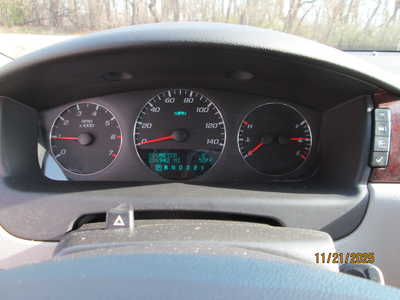 2009 Chevrolet Impala, $2395. Photo 6
