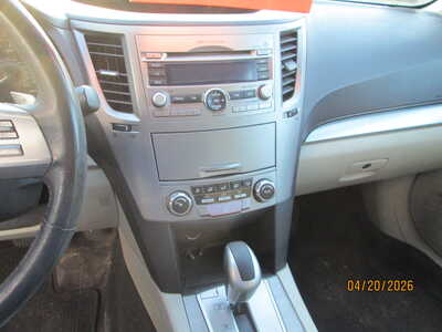 2010 Subaru Outback, $1895. Photo 5
