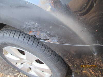 2010 Subaru Outback, $1895. Photo 7