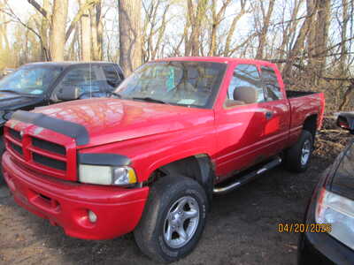2001 Dodge 1500 Ext Cab, $1695. Photo 1