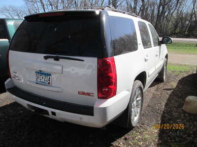 2007 GMC Yukon, $2195. Photo 4