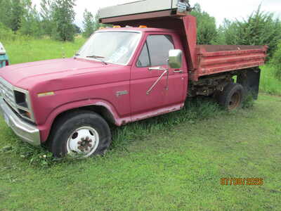 1985 Ford F350 Reg Cab, $1295. Photo 1
