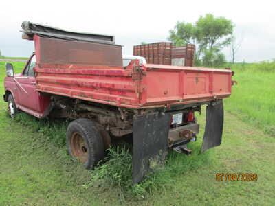 1985 Ford F350 Reg Cab, $1295. Photo 2