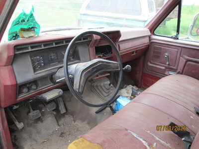 1985 Ford F350 Reg Cab, $1295. Photo 7