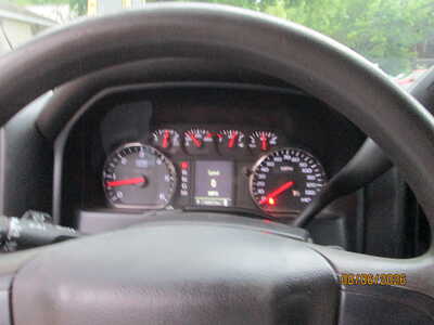 2015 Chevrolet 1500 Crew Cab, $9685. Photo 9