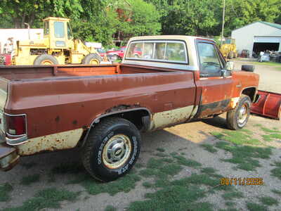 1983 Chevrolet 2500 Reg Cab, $1695. Photo 5