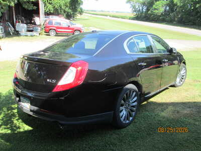 2013 Lincoln MKS, $1495. Photo 3