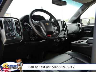 2017 Chevrolet 1500 Crew Cab, $33943. Photo 12