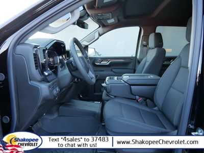 2024 Chevrolet 1500 Crew Cab, $59918. Photo 8