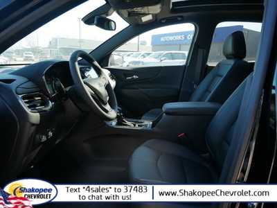 2024 Chevrolet Equinox, $37943. Photo 8