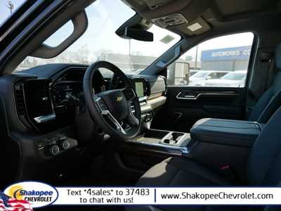 2024 Chevrolet 2500 Crew Cab, $75515. Photo 7