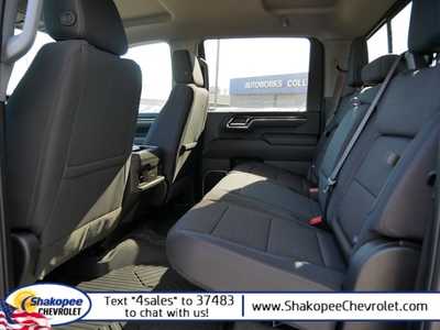 2024 Chevrolet 2500 Crew Cab, $75515. Photo 9