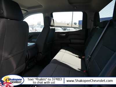 2024 Chevrolet 1500 Crew Cab, $56410. Photo 8