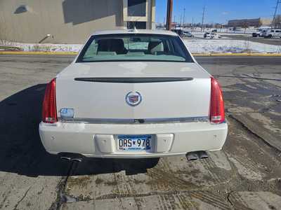 2011 Cadillac DTS, $5999. Photo 9