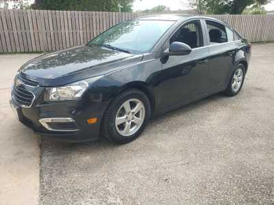 2015 Chevrolet Cruze, $8999. Photo 2